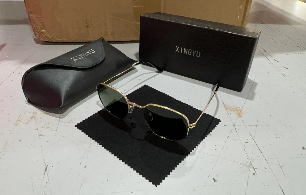 Classic round metal frame sunglasses with 55mm lenses in Gun Gray colour on a microfiber pouch
