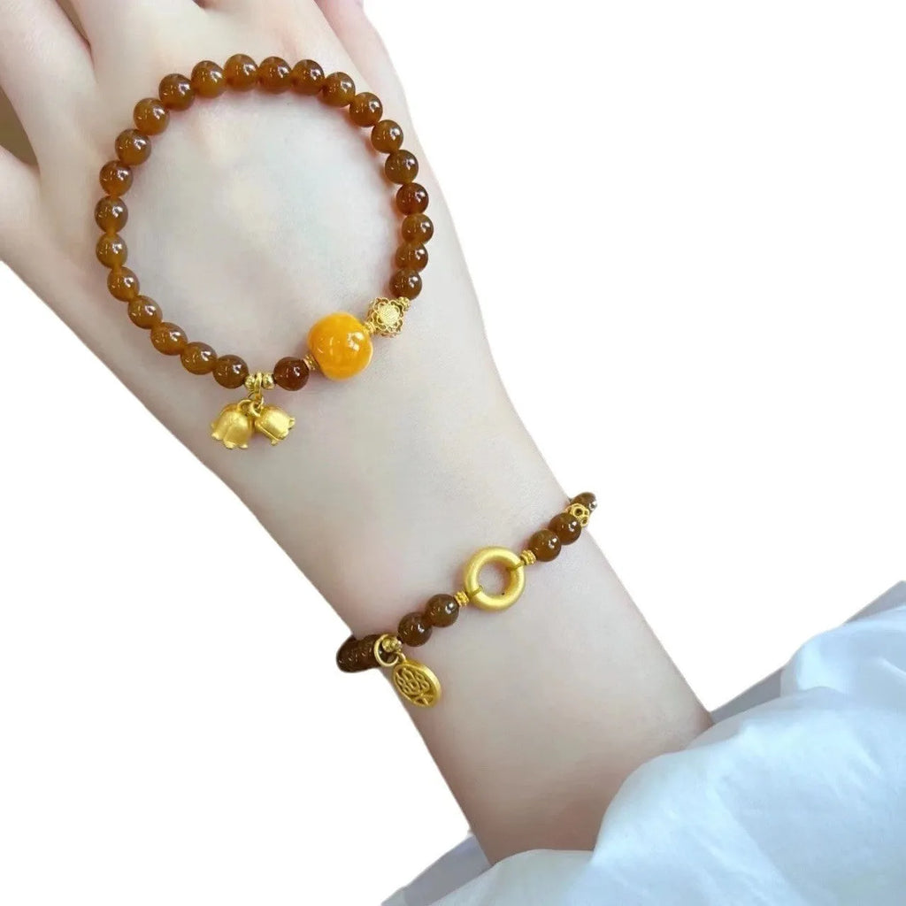 Caramel beeswax Lily bracelet for women with electroplated finish and mixed material flower design