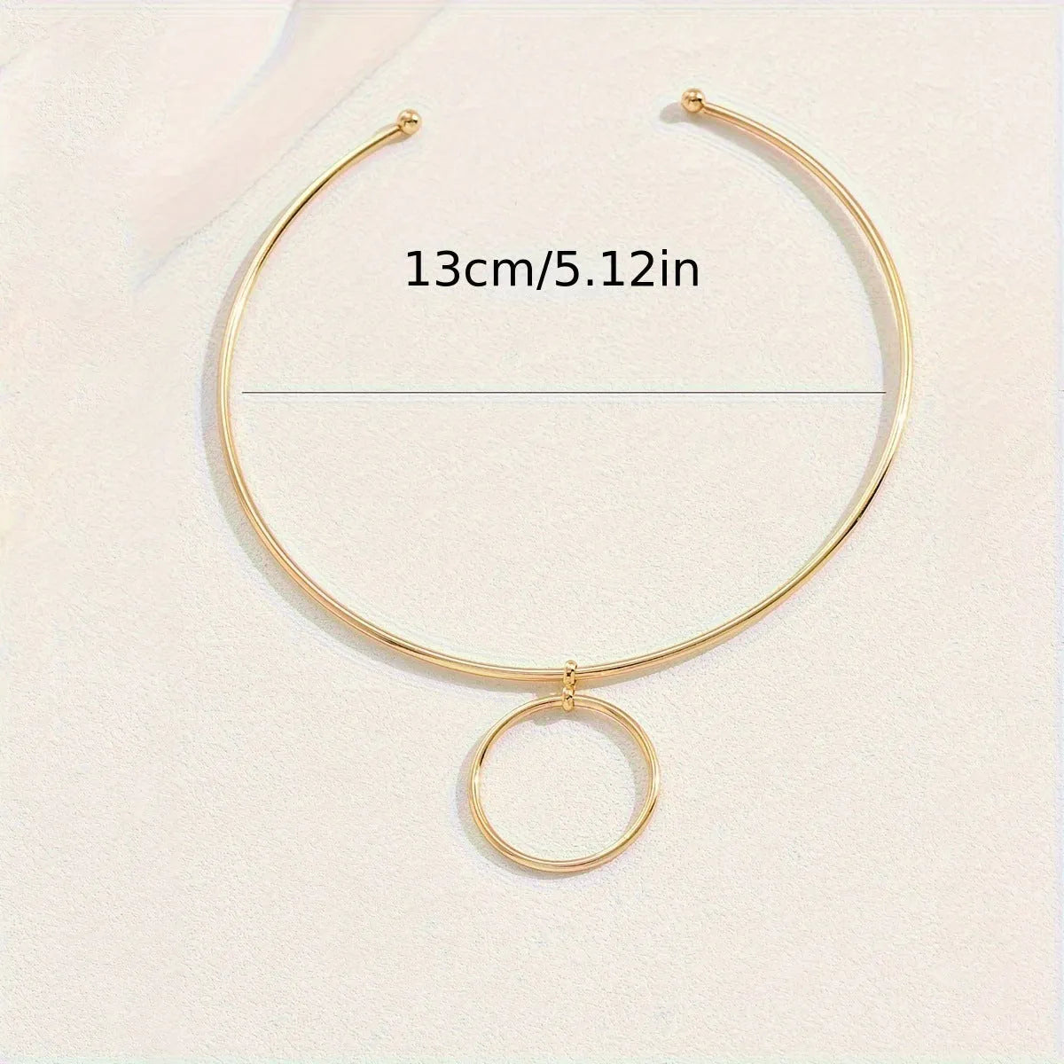 Gold metal geometric round pendant choker necklace on women link chain copper base
