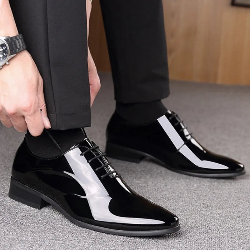 Men's black and brown business formal shoes with pointed toe made from artificial PU material