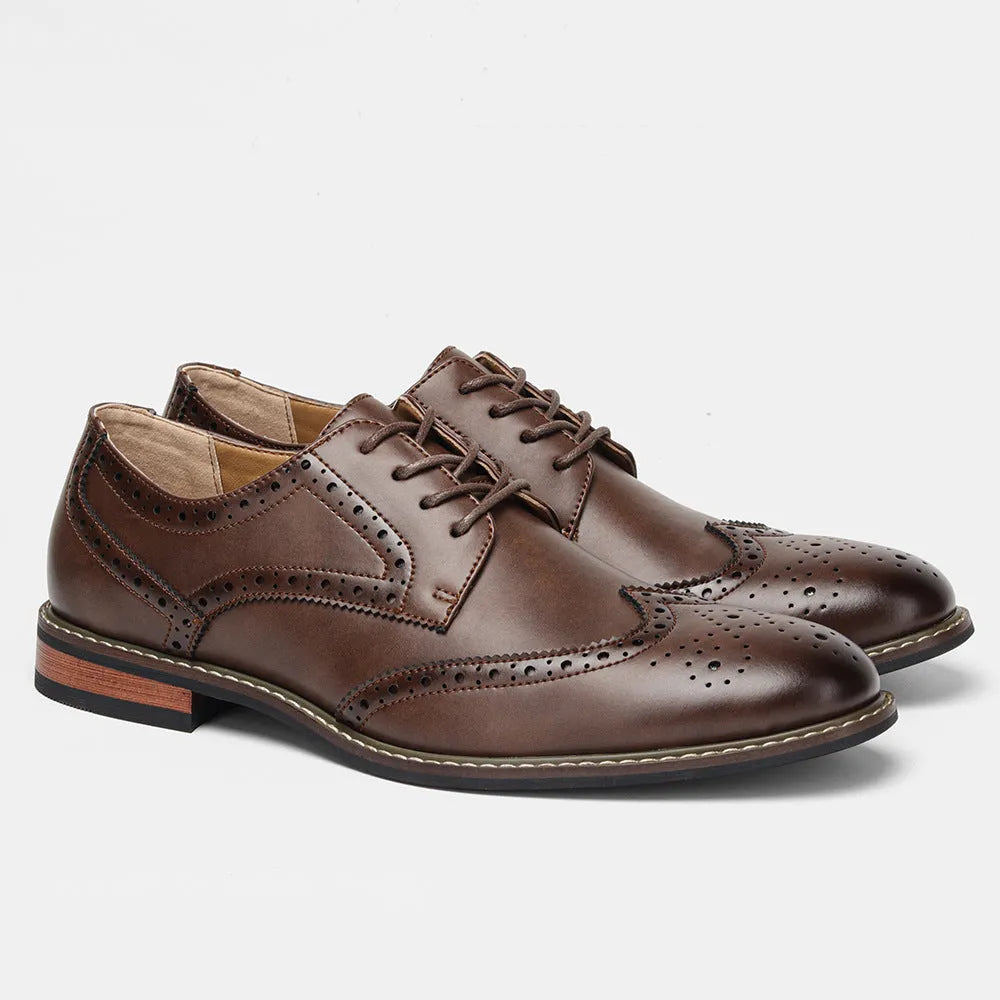 Classic brogue business shoes for men, solid colour, artificial PU upper, rubber sole, front lace-up, low heel
