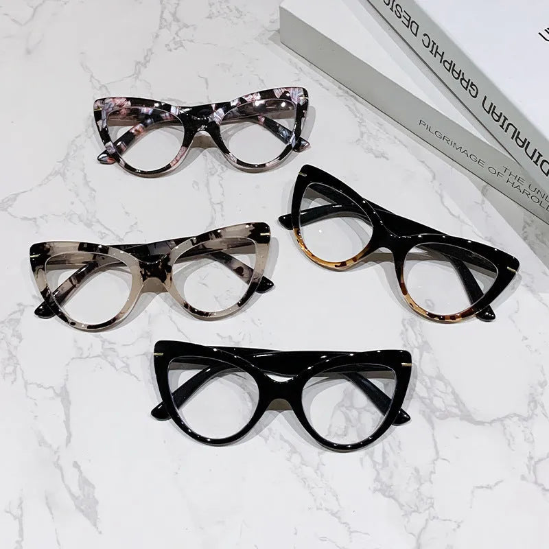Women's large cat's eye frame presbyopic glasses with dragon and phoenix decorations