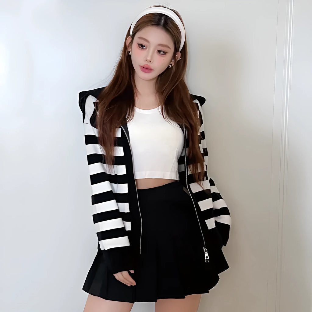 Women's black striped contrast colour knitted hooded cardigan with zipper front, loose fit cashmere blend