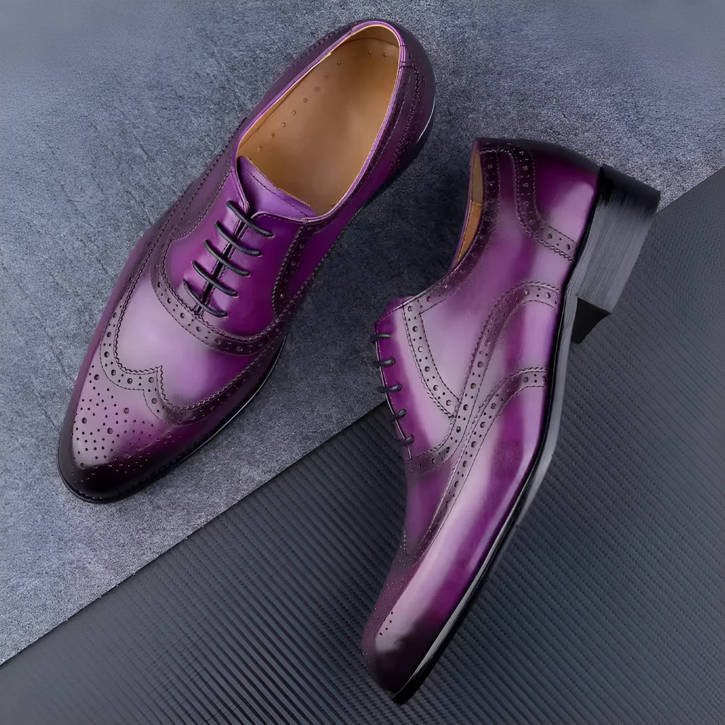 Men's hand carved Oxford shoes in cowhide leather, pointed toe, black and purple colour options, low top design