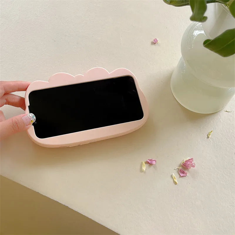 Silicone snot pig phone case for iPhone, all-inclusive cartoon cover with embossed anti-fall design