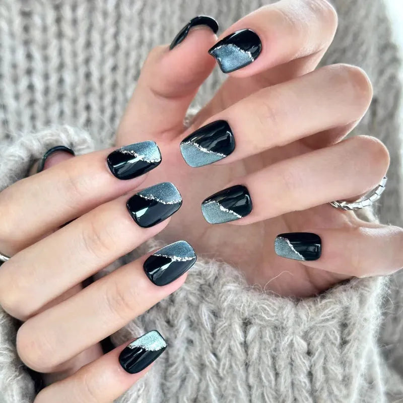 Set of sweet girl style false nails in assorted colours, shown with 5, 10, and 15 pair packaging options.