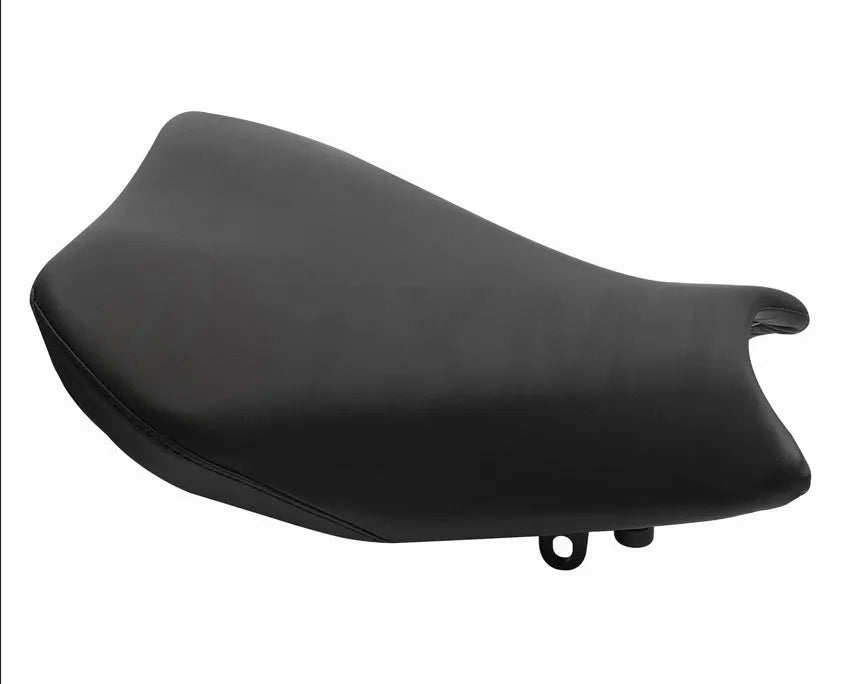 Suzuki GSXR1000 motorcycle with black PU leather protective covers on the front and rear seats.