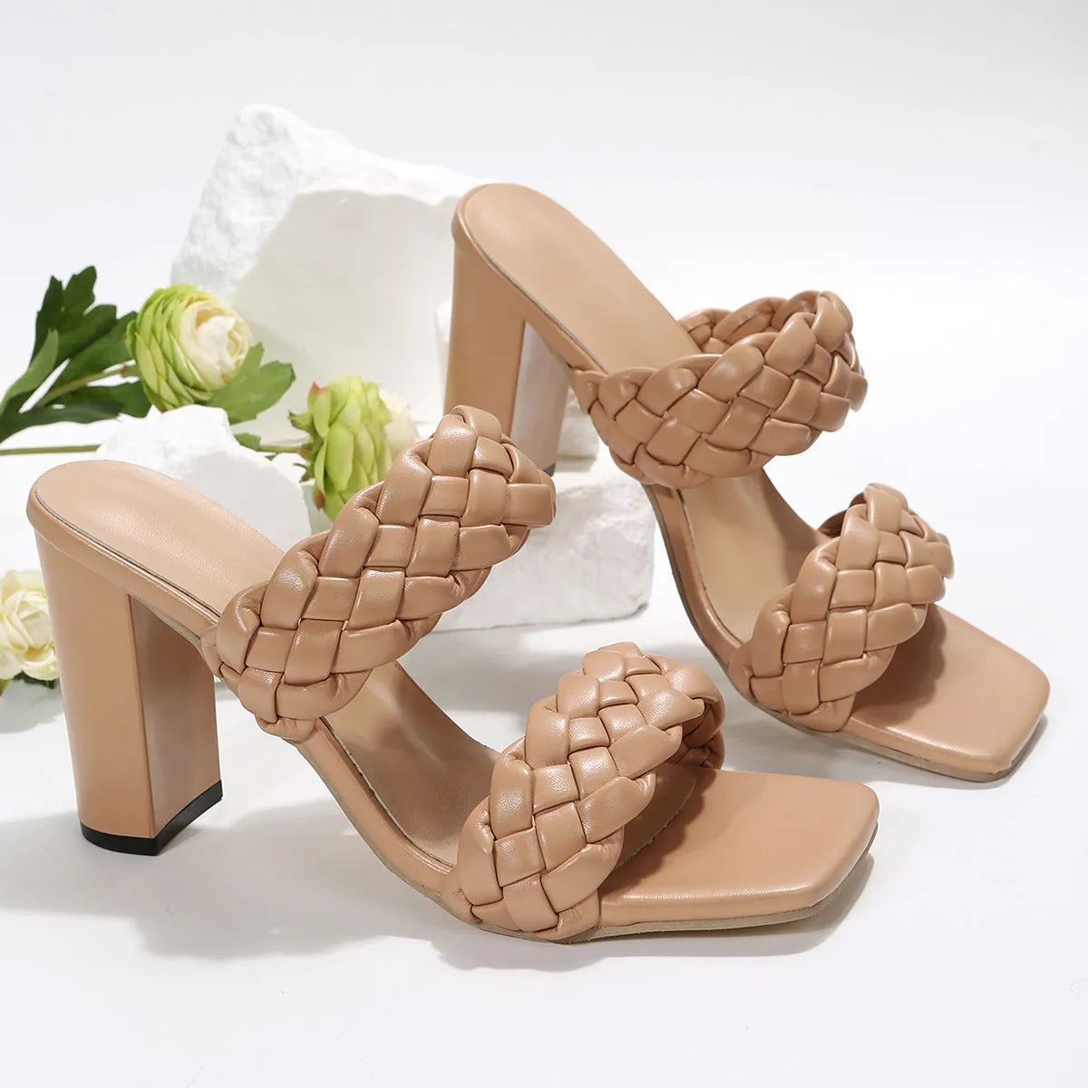Square toe flip-flops with chunky heel and woven twisted design in apricot colour