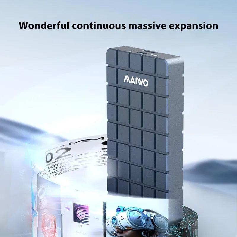 Aluminium USB4 hard disk enclosure for M.2 SSDs, shows K1717 and K1719 with fan models.