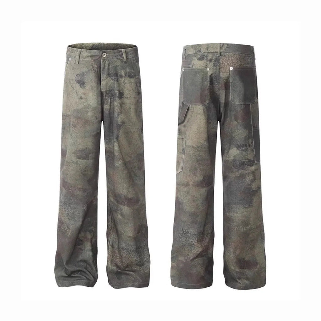 Men's straight-leg jeans with a digital camouflage pattern in picture colour, made from cotton denim.