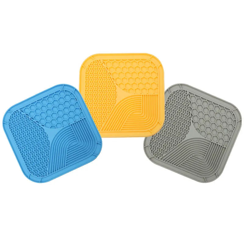 Silicone dog licking pad anti-choke slow feeder in large 20.8cm or small 15cm size, grey blue or yellow