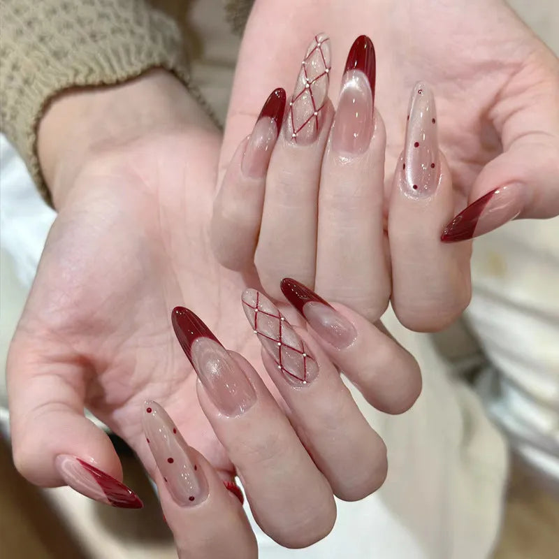 Set of sweet girl style false nails in assorted colours, shown with 5, 10, and 15 pair packaging options.