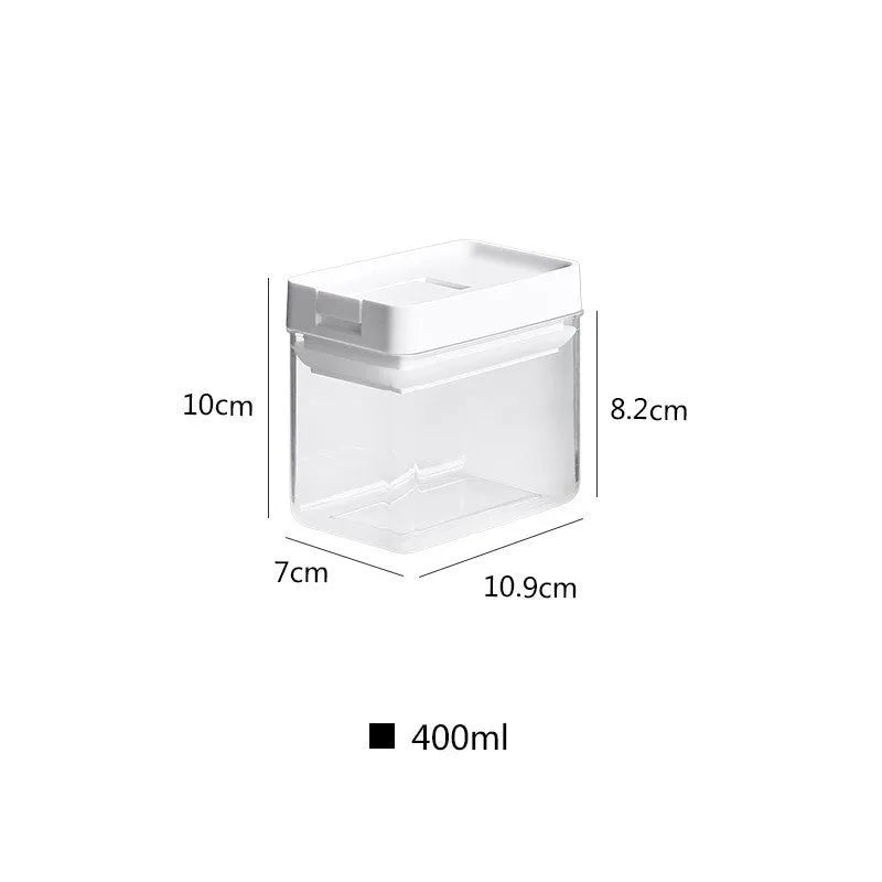 White clear plastic food storage container with 400 ml capacity for grains.