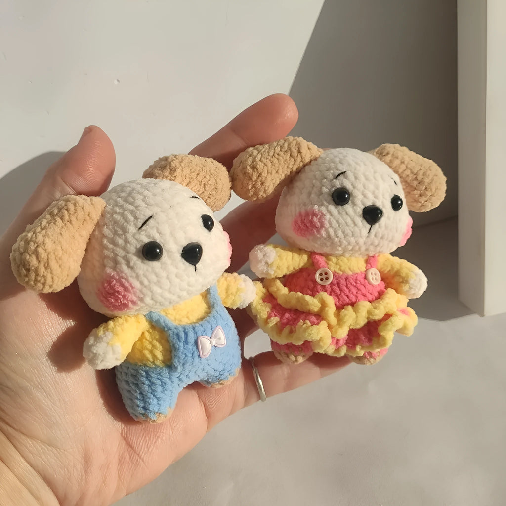 Knitted wool zodiac dog pendant with key chain in strap skirt, strap pants or pair styles