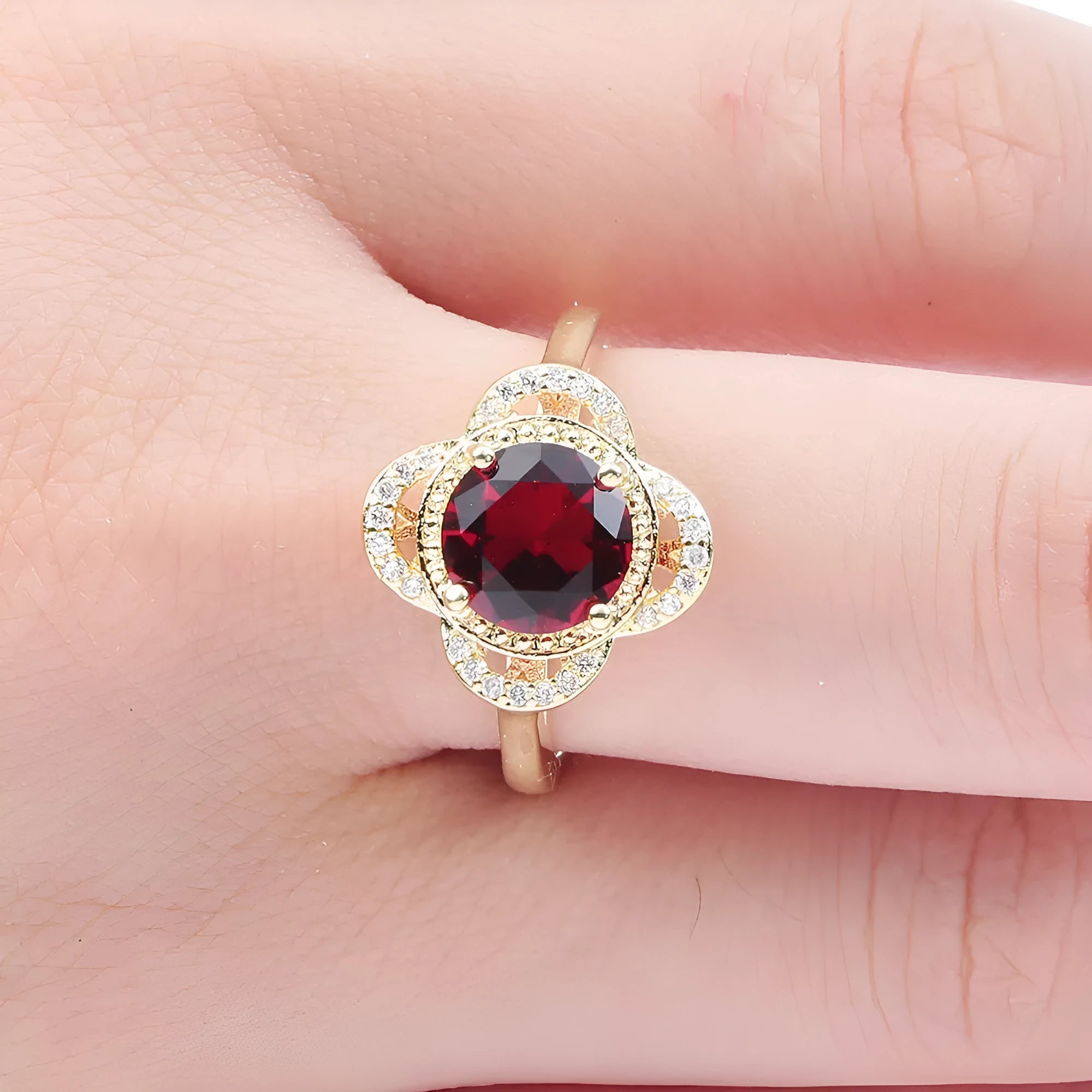 Copper ring with a fruit-shaped zircon stone, shown in colour style 10-6-1395.
