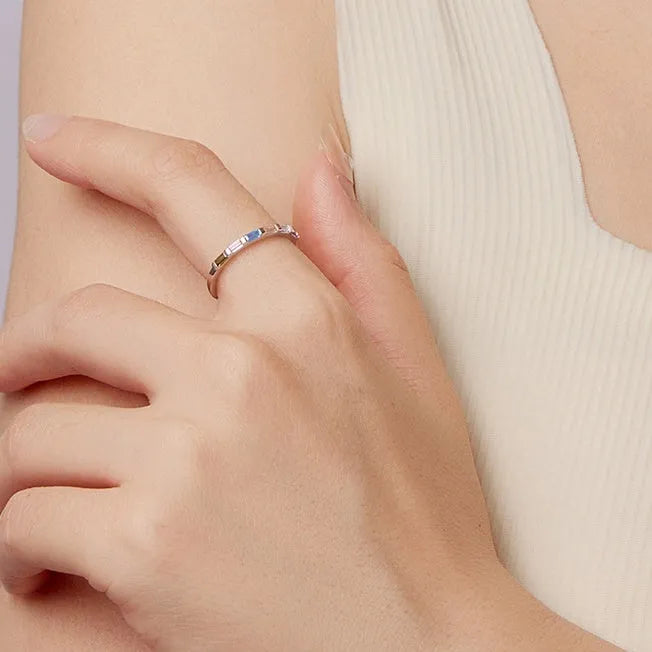 S925 sterling silver women's ring with single colour zircon stone, geometric shape, silver colour