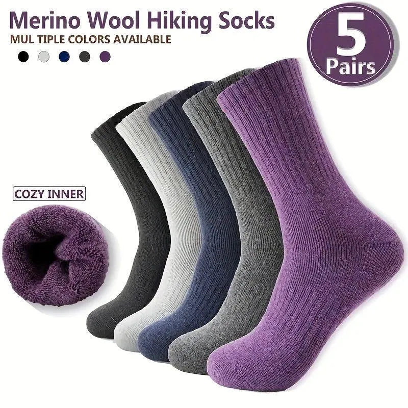 Wool cashmere blend tube socks in solid colour with mid-calf length