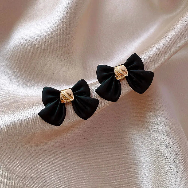 Gold-plated bow pearl earrings with gem inlay in pink, black, and red sweet Japanese Korean style