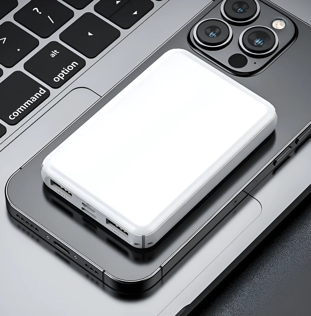 Black or white universal heating vest power bank showing 10000mAh and 5000mAh capacity options.