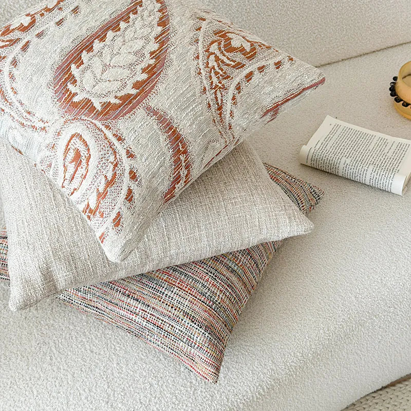 American-style jacquard paisley sofa cushion cover in amber botanical patterns with 45x45cm and 30x50cm size options