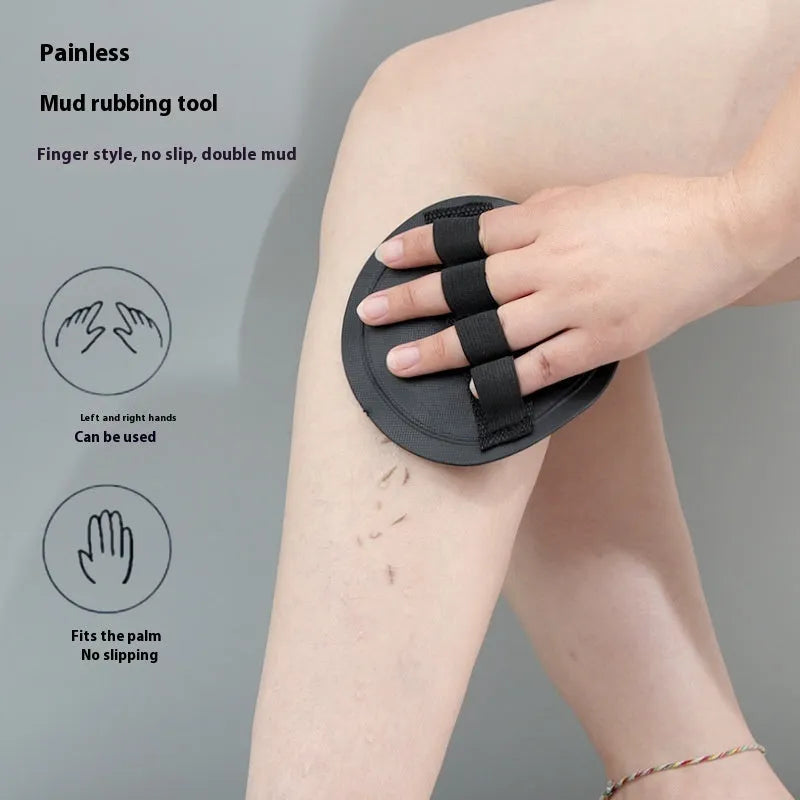 Rubber bath towel finger accessory in round cake design with lace pattern for bathroom organisation