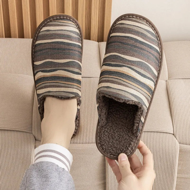 Household cotton slippers with linen surface in Red Flower colour and PVC sole, size 27cm.