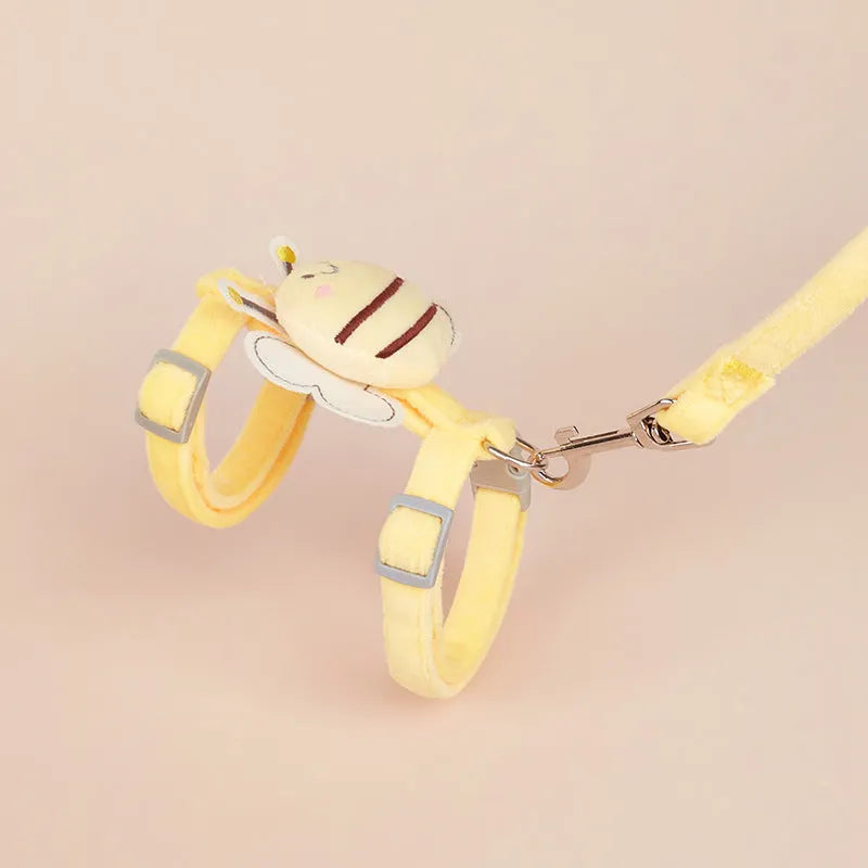 Bee-shaped adjustable cat harness and leash set in bright polyester colours