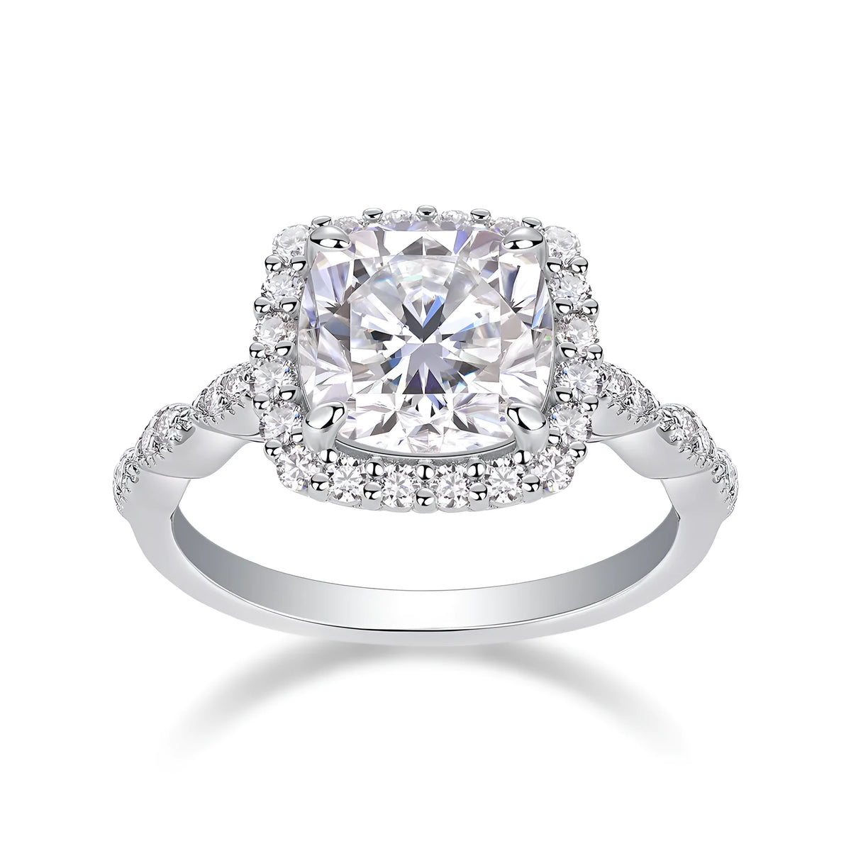 Square moissanite ring in S925 silver with platinum plating, 8.5mm stone, sizes 5 to 9, gift box and GRA certificate.