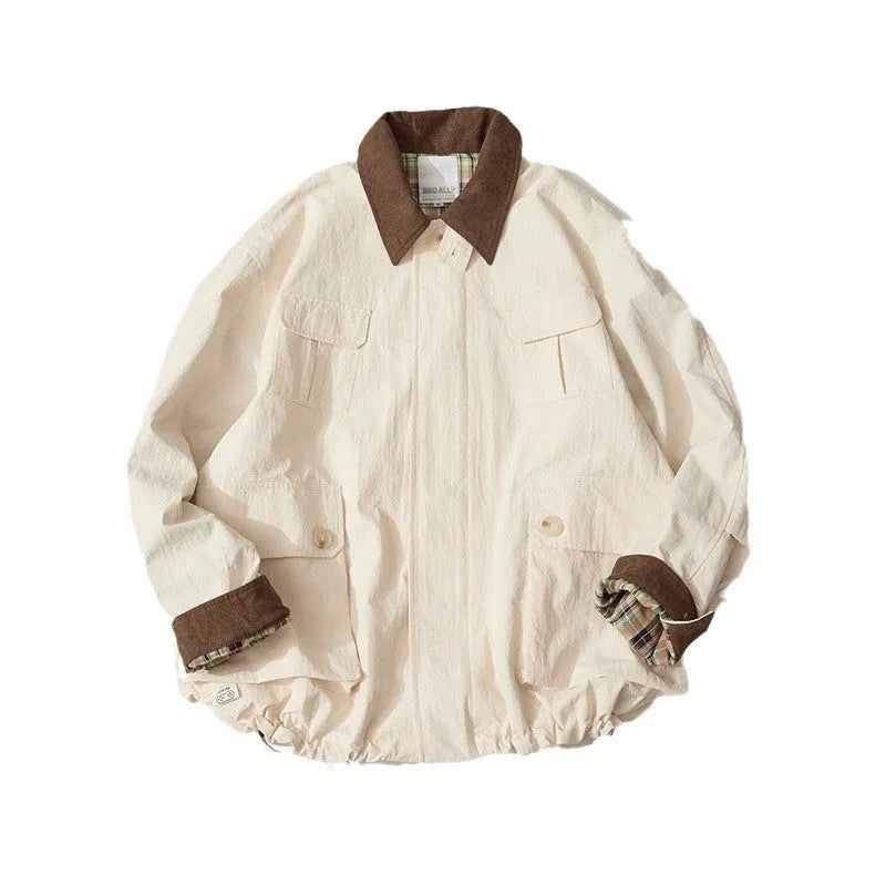 Casual contrast colour jacket with side seam pockets in green or apricot