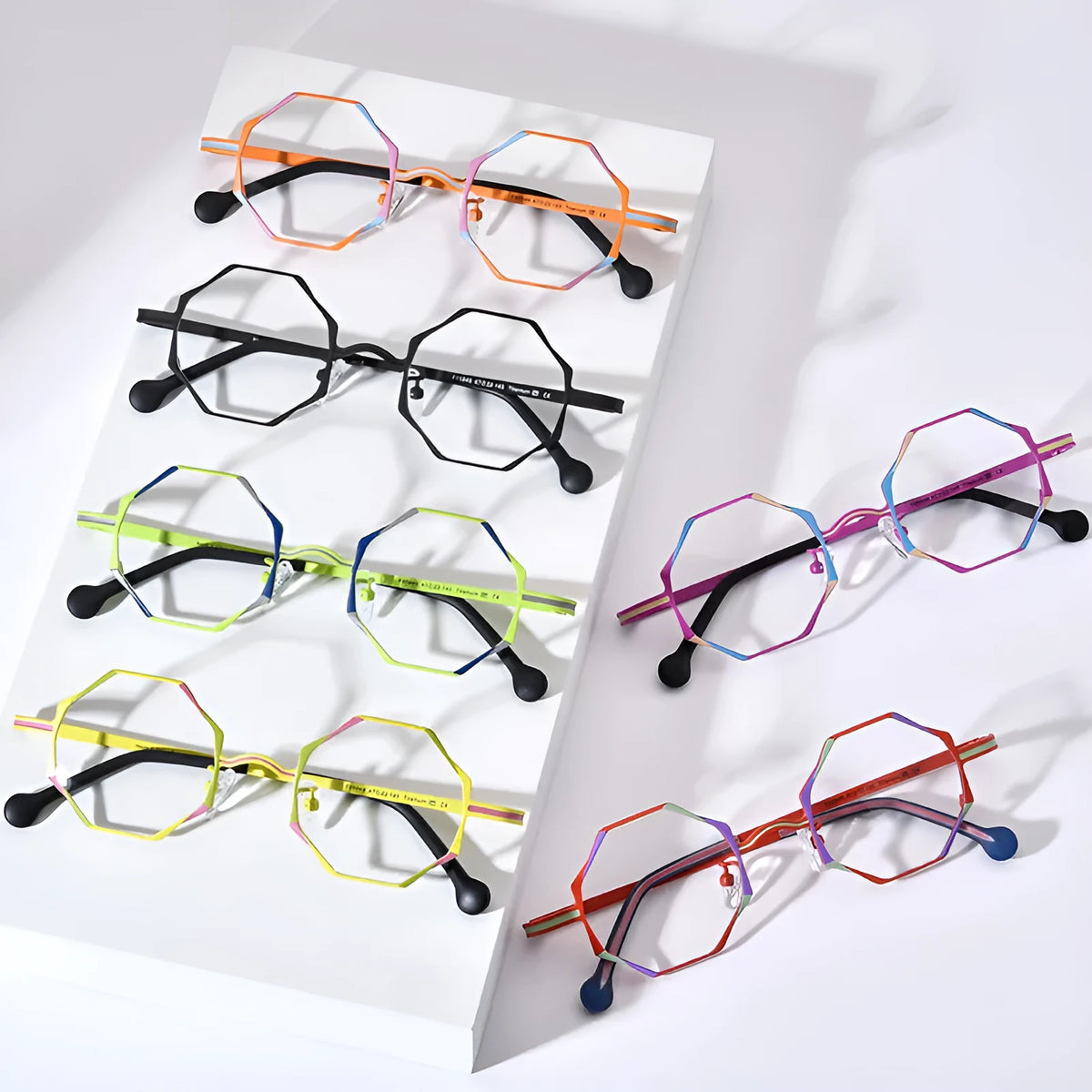 Women's ultra-light pure titanium myopia glasses in multicolour frames, original line design for adults