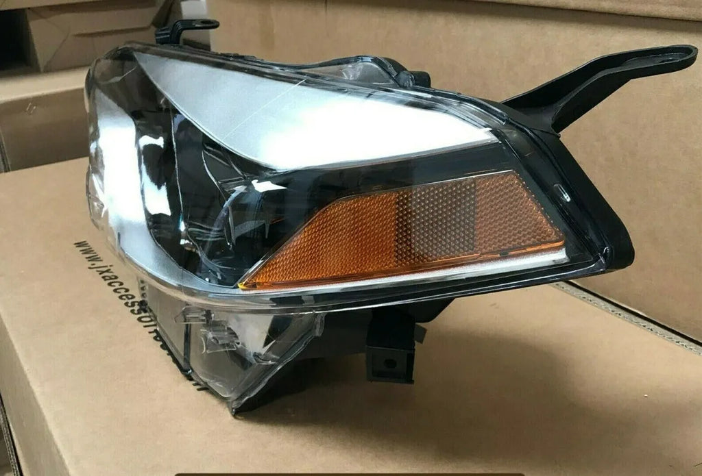 Right-side halogen headlight assembly for 2014-2015 Toyota Corolla with integrated corner light.