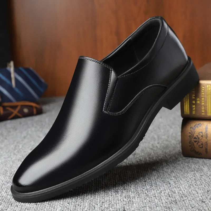 Men's black business casual slip-on shoes with renewable leather upper and rubber sole