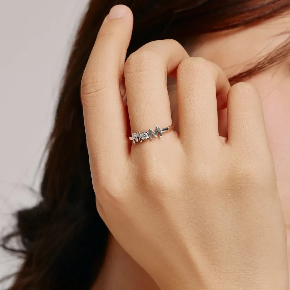 MOM Design silver personality ring with letter motif in gold finish