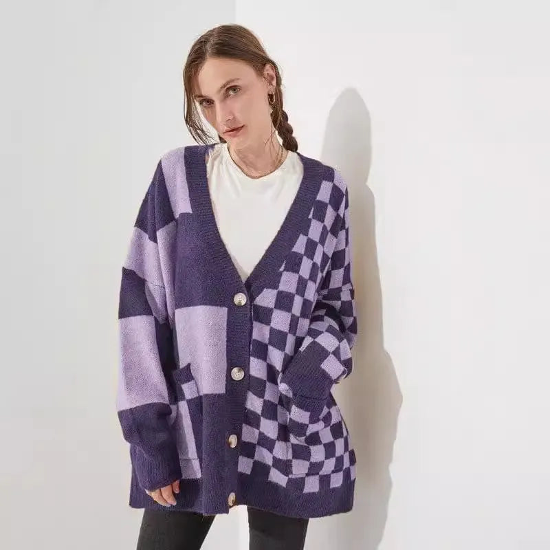 Women's printed checks knitwear cardigan in loose slim fit with regular sleeves