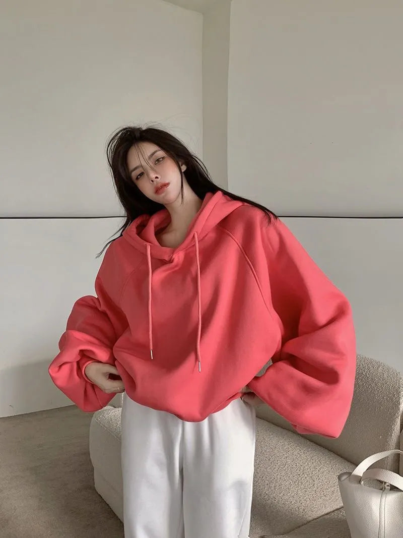Watermelon red sleeveless hooded sweater for women made from mulberry silk, loose fit.