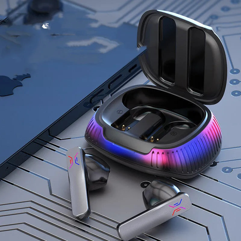 Hall flashing wireless gaming headset in black or white with earplug-style design