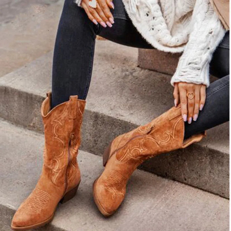 Pointed toe suede Chelsea boots with tapered mid heel 3-5cm in brown or khaki, sizes 36-41