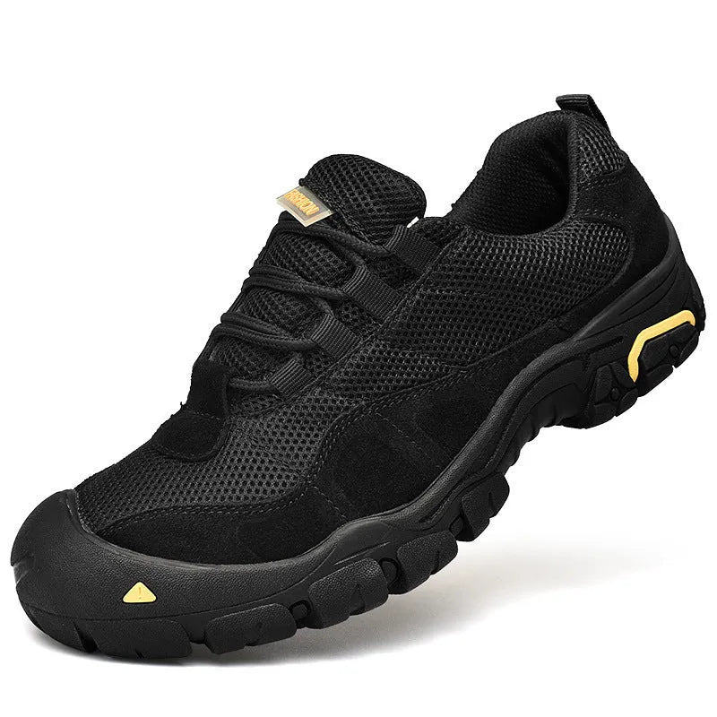 Non-slip breathable canvas hiking shoes in black with rubber sole and low top design