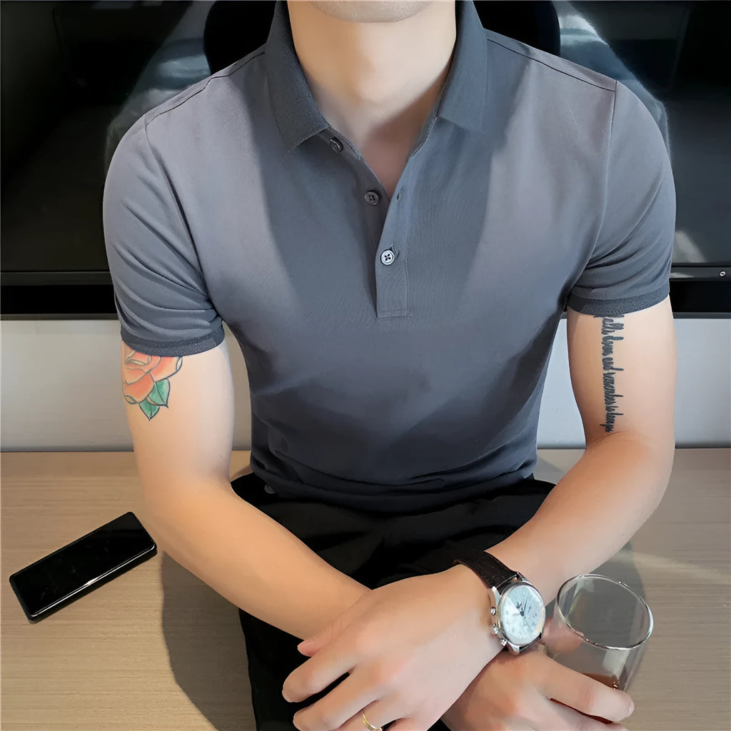 Korean tight fit solid colour polo shirt with lapels and short sleeves in cotton blend fabric