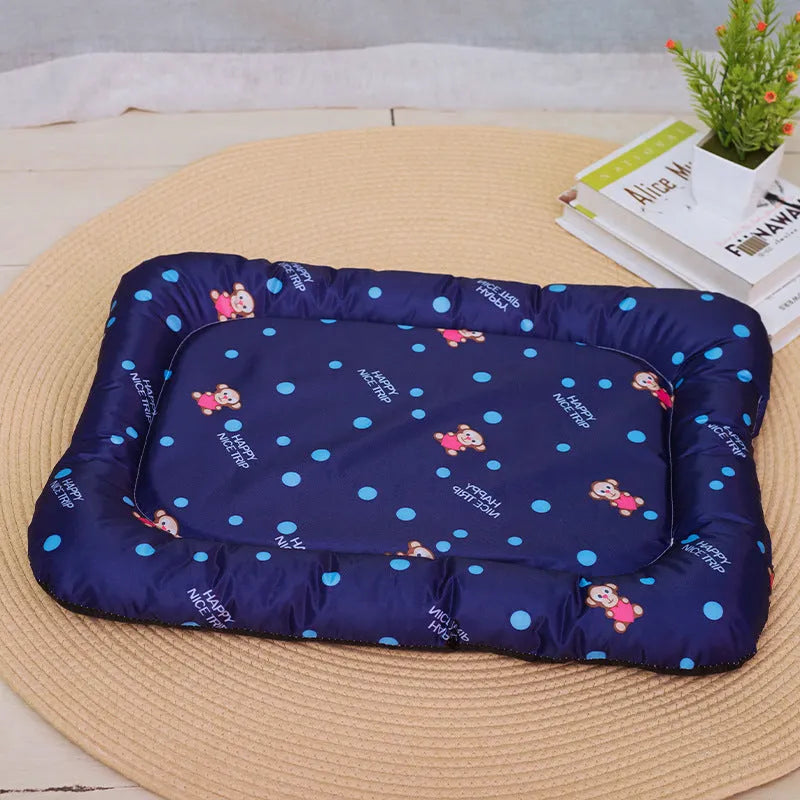 Flannel non-slip dog mattress in blue monkey colour, double layer pet mat