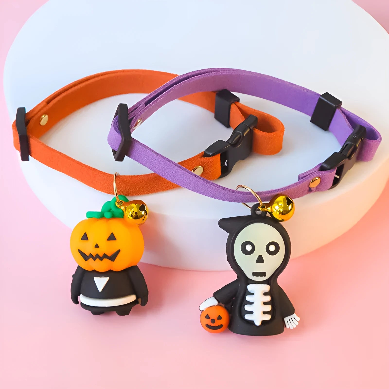 Halloween dog collar decoration in cartoon design, showing adjustable sizing on a model.