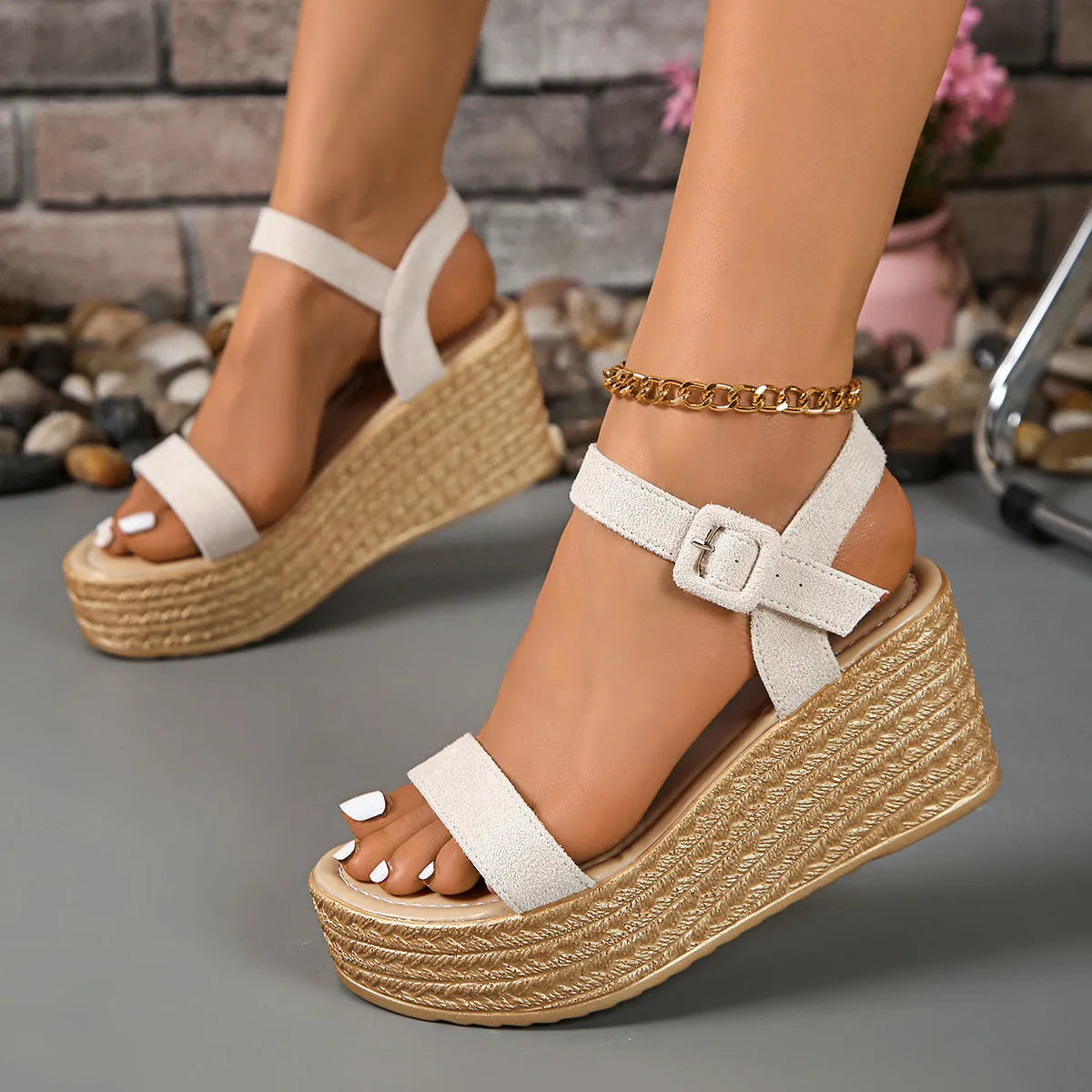 Women's platform wedge sandals with buckle fastening, matte suede-like upper, round toe, beige colour, side view