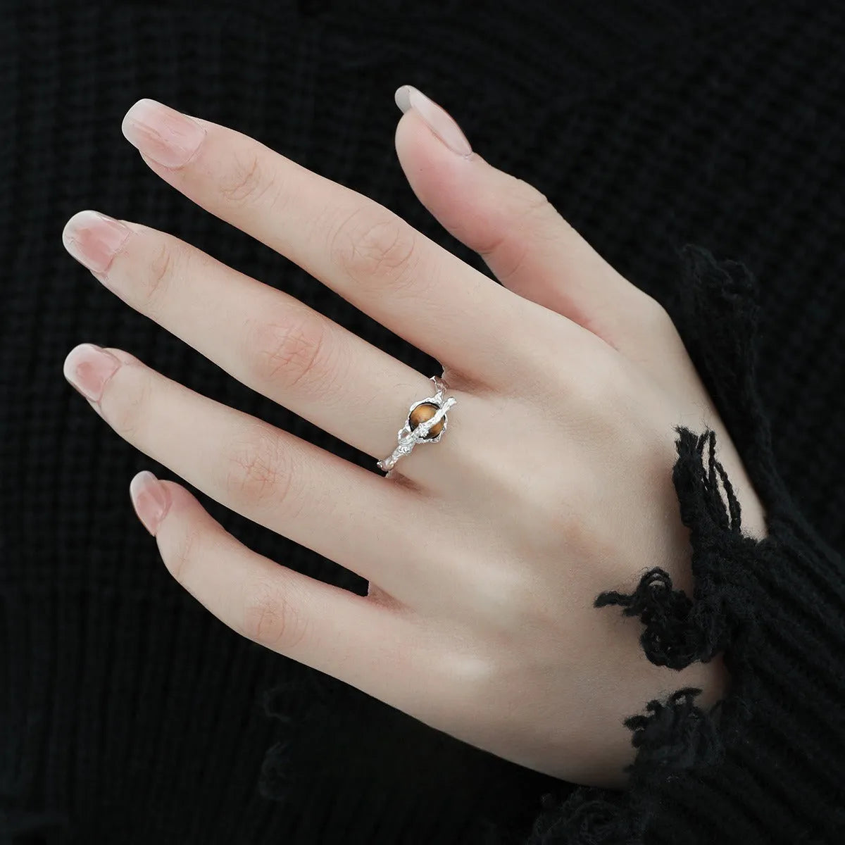 Women's Saturn open ring with adjustable size in white gold colour