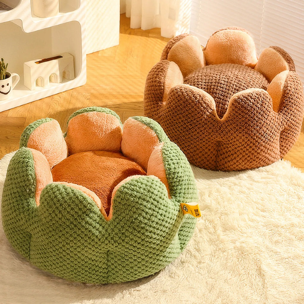 Cactus petal shaped plush pet kennel in green colour with enclosed sleeping space