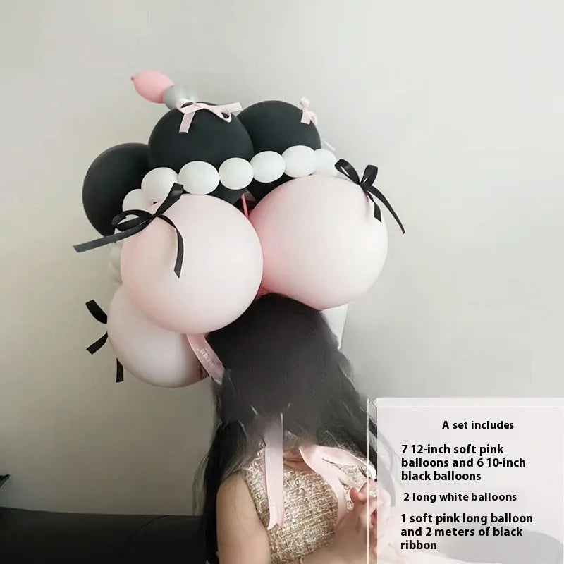 DIY balloon bouquet cake set with round balloons for party decoration and cake toppers
