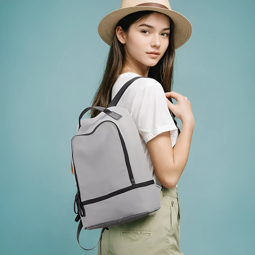 Marco Leideng light travel leisure backpack in Oxford cloth showing three colour options