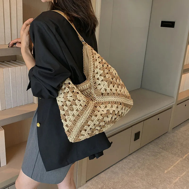 Handmade straw woven hollow contrast colour weave women's shoulder bag with polyester lining in khaki beige
