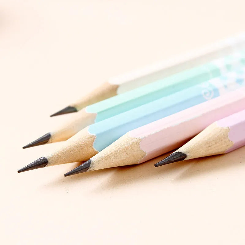 Set of 50 wooden basswood pencils with six-angled shape and HB refills.